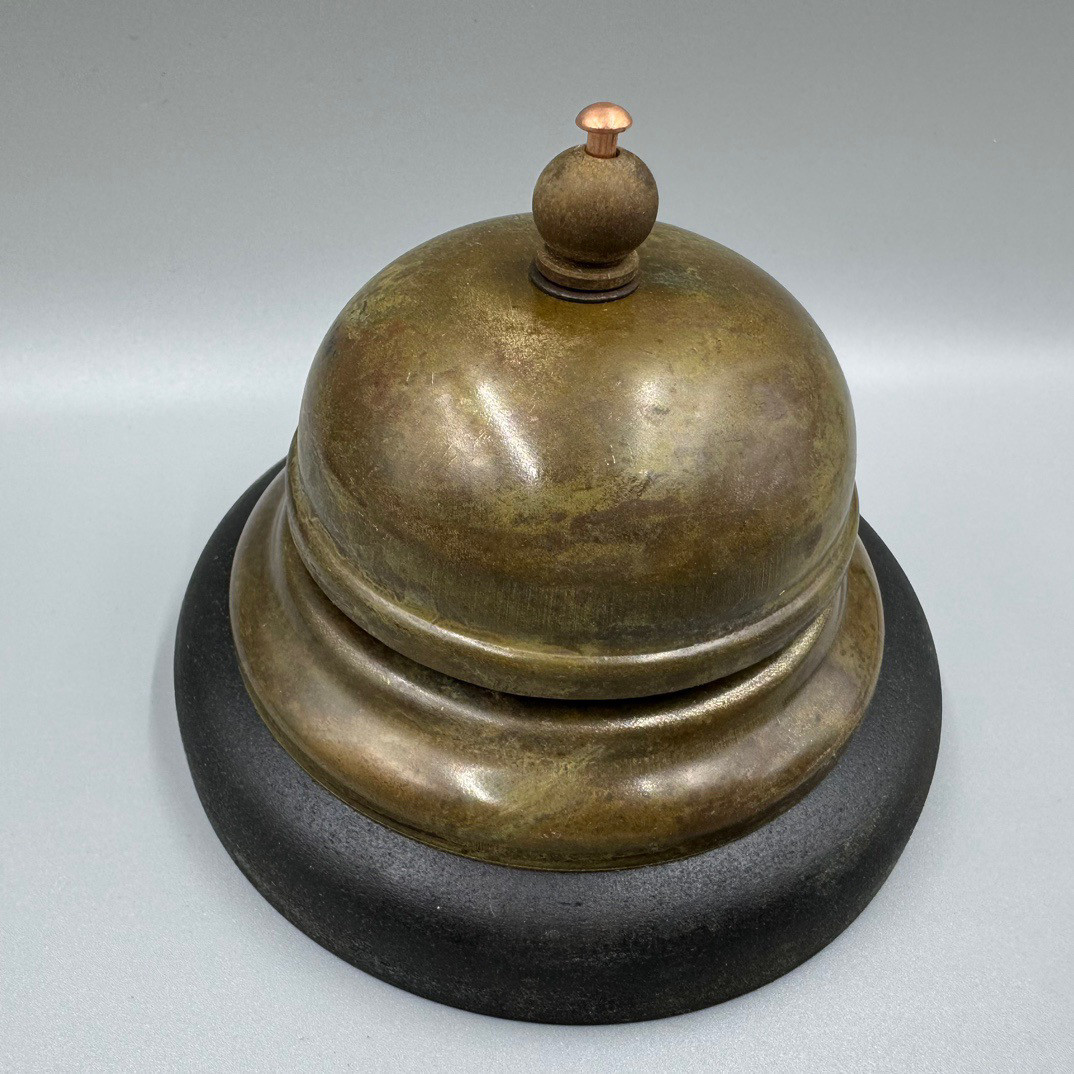 Vintage Collectible Bells - Dzwonek w stylu retro z mosiądzu,