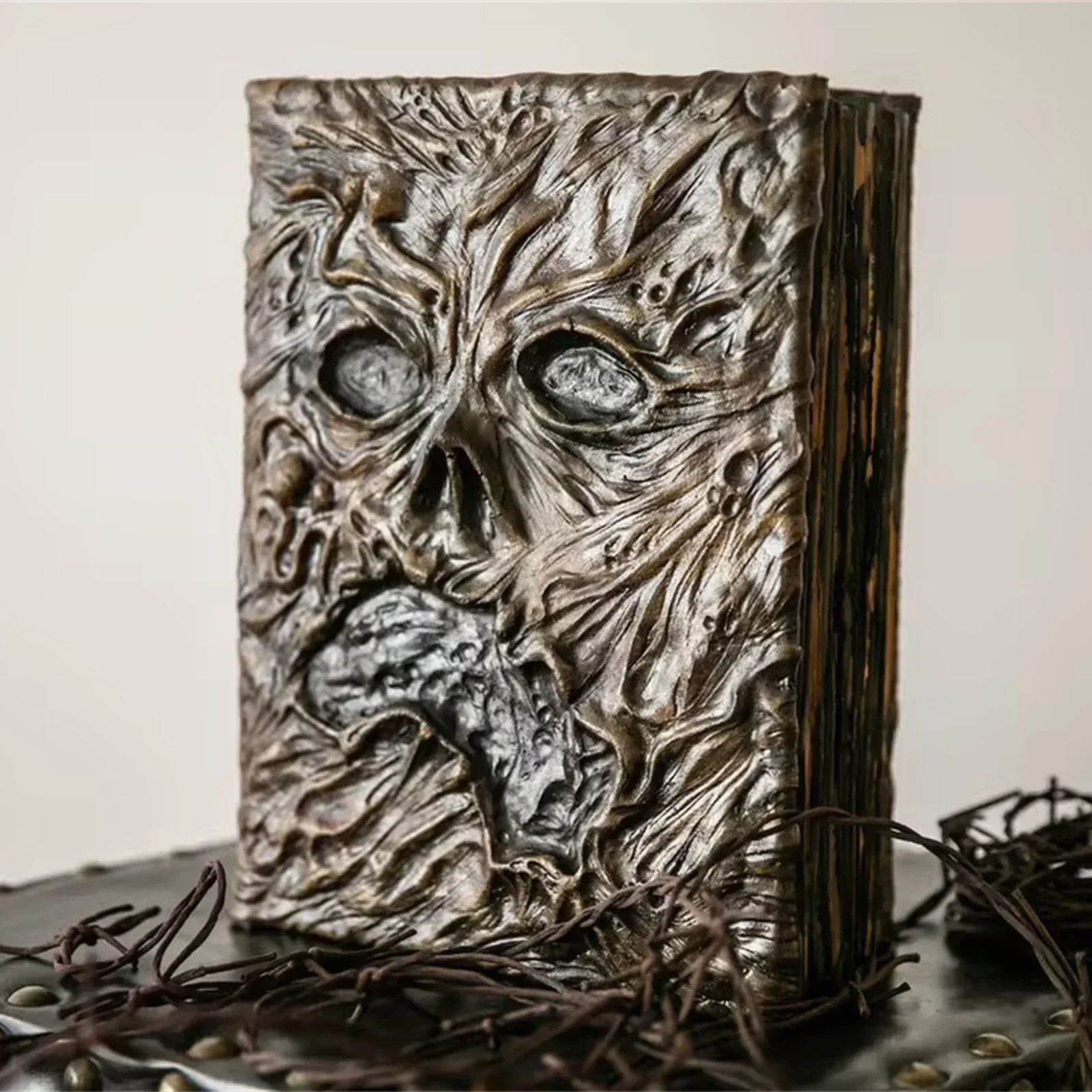 Vintage Necronomicon - Księga  – Vintage And Collectible Books recenzja i cena