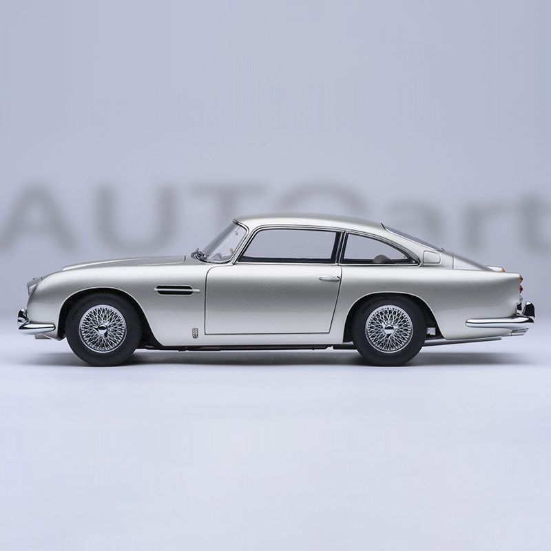 AUTOart 1:18 Skala Odlew Stopu – Vintage Collectible Classics recenzja i cena